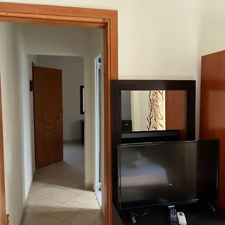 Prive Sarandë