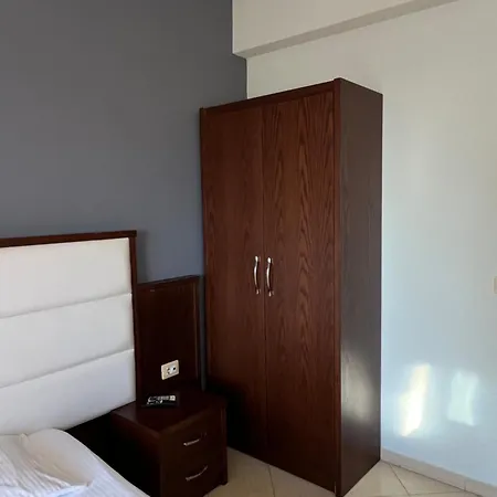 호텔 Prive Sarandë