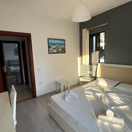Prive 4*