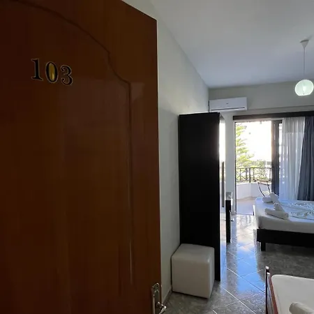 Privé Hotel 4*