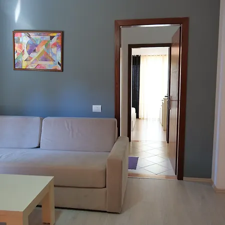 Privé 4*